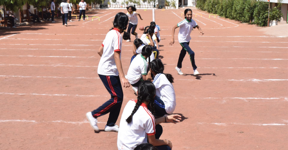 SPORTS